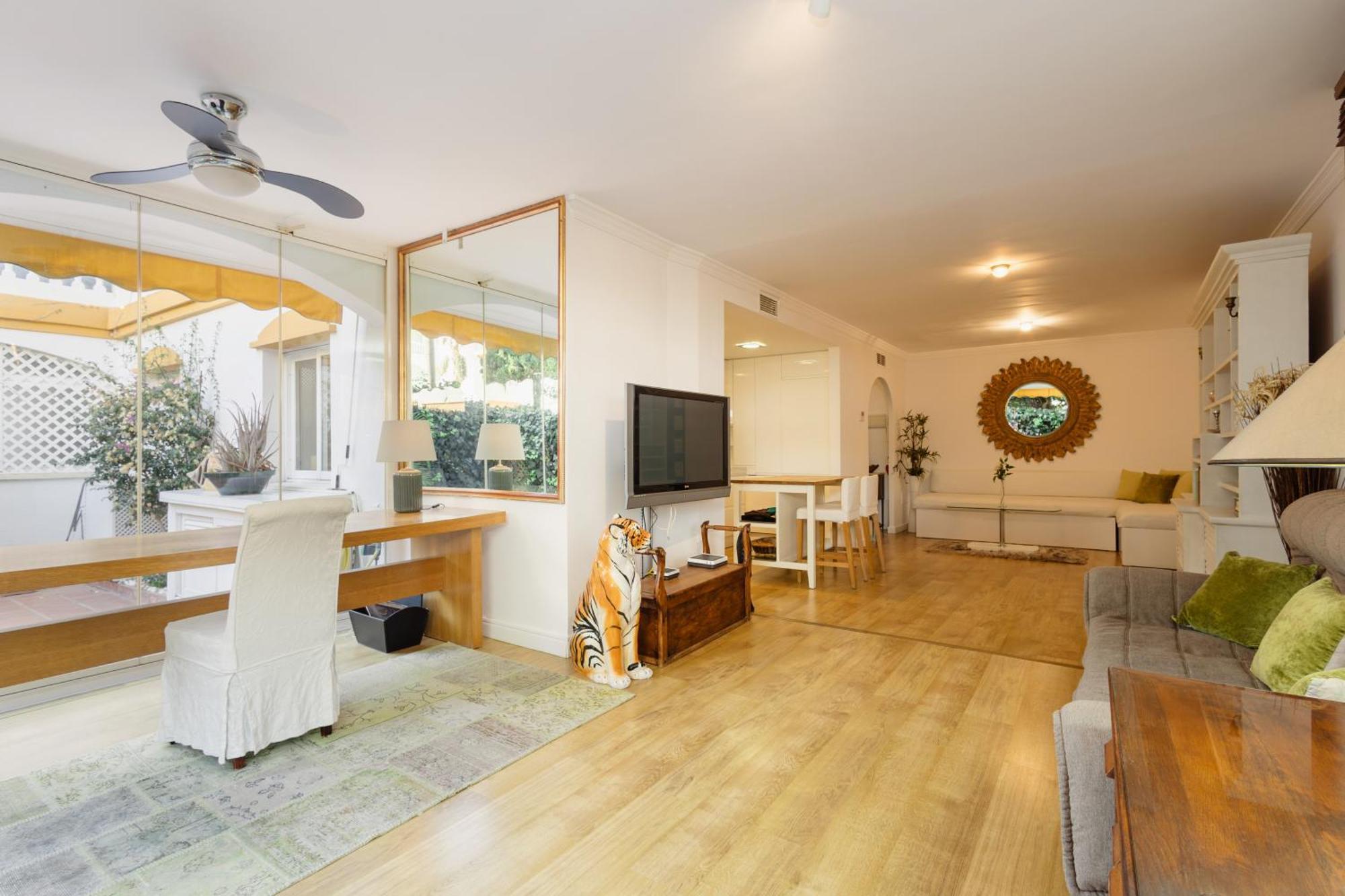 Ground Floor Holiday Apartment With Terrace And Pool In Puerto Banus, מארבלה מראה חיצוני תמונה