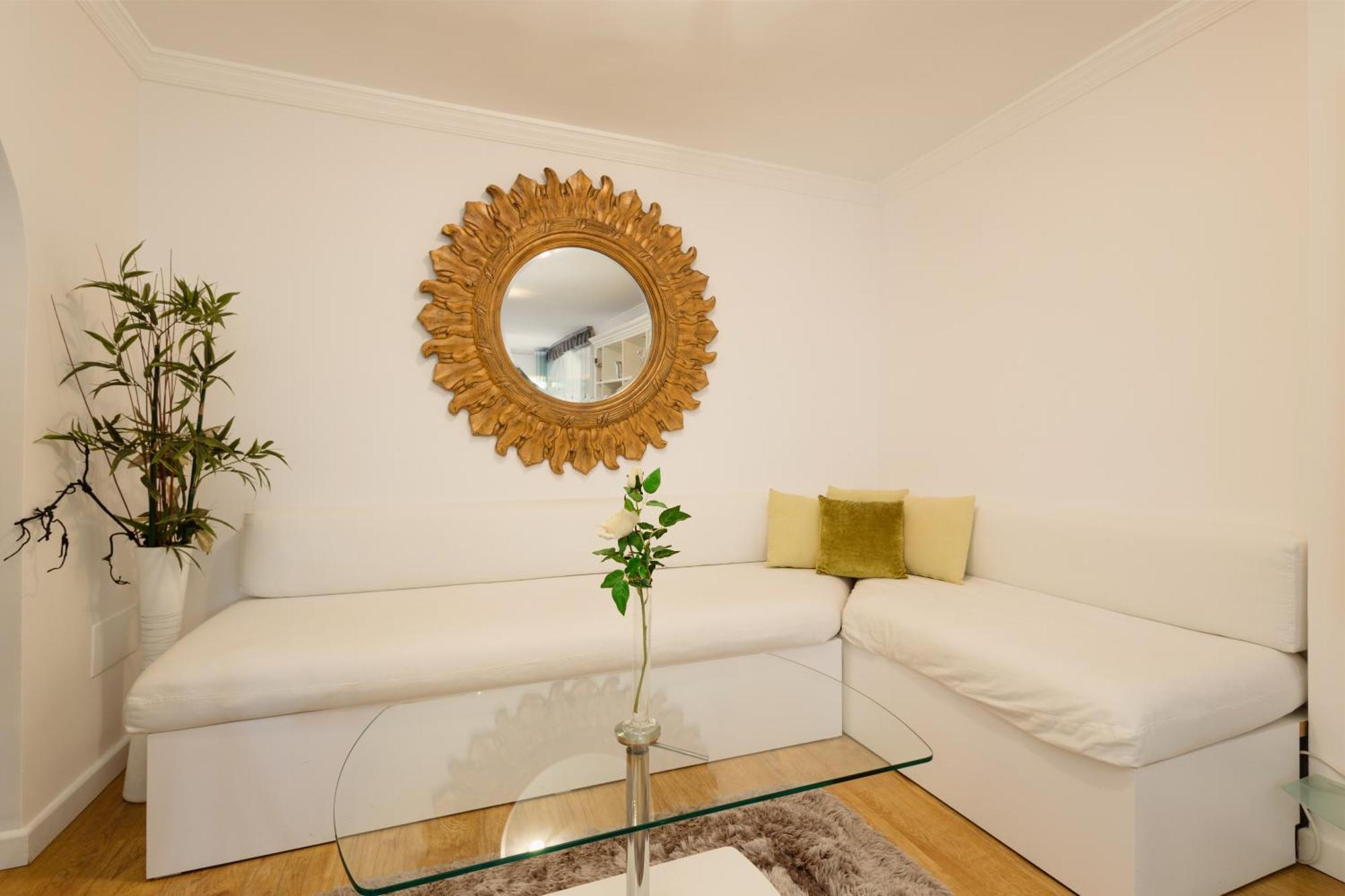 Ground Floor Holiday Apartment With Terrace And Pool In Puerto Banus, מארבלה מראה חיצוני תמונה