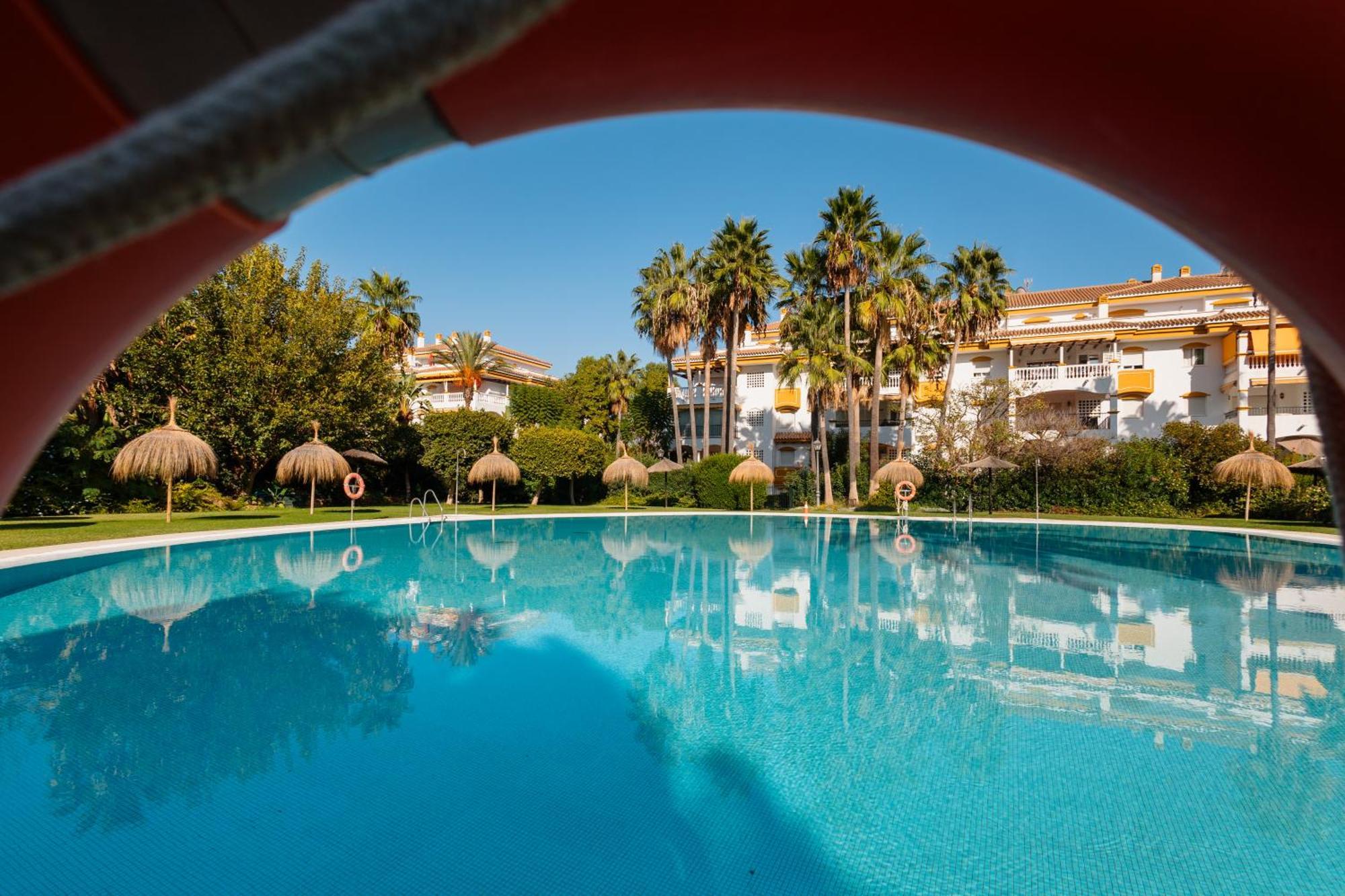 Ground Floor Holiday Apartment With Terrace And Pool In Puerto Banus, מארבלה מראה חיצוני תמונה